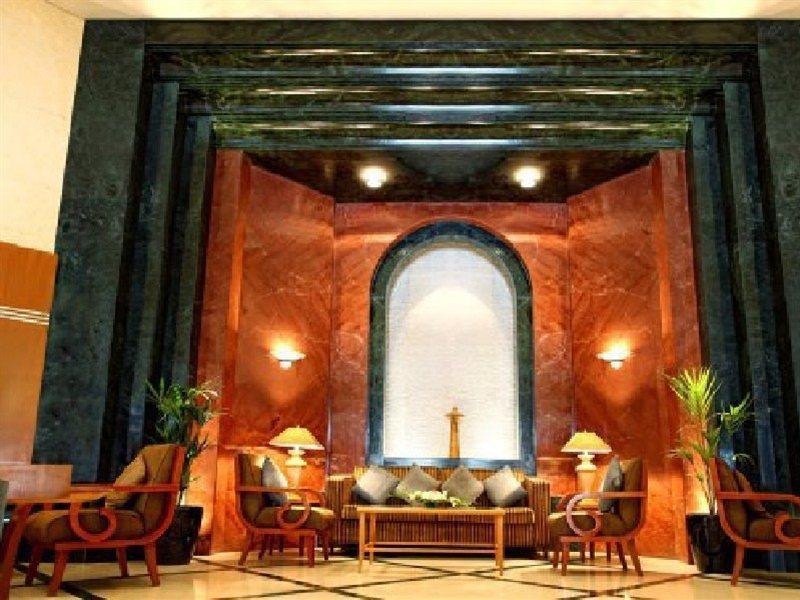 Swiss-Belhotel Sardzsa Kültér fotó