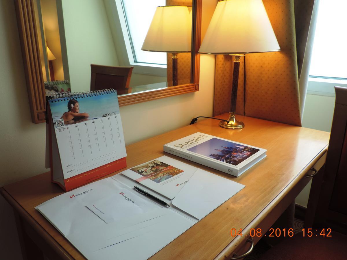 Swiss-Belhotel Sardzsa Kültér fotó